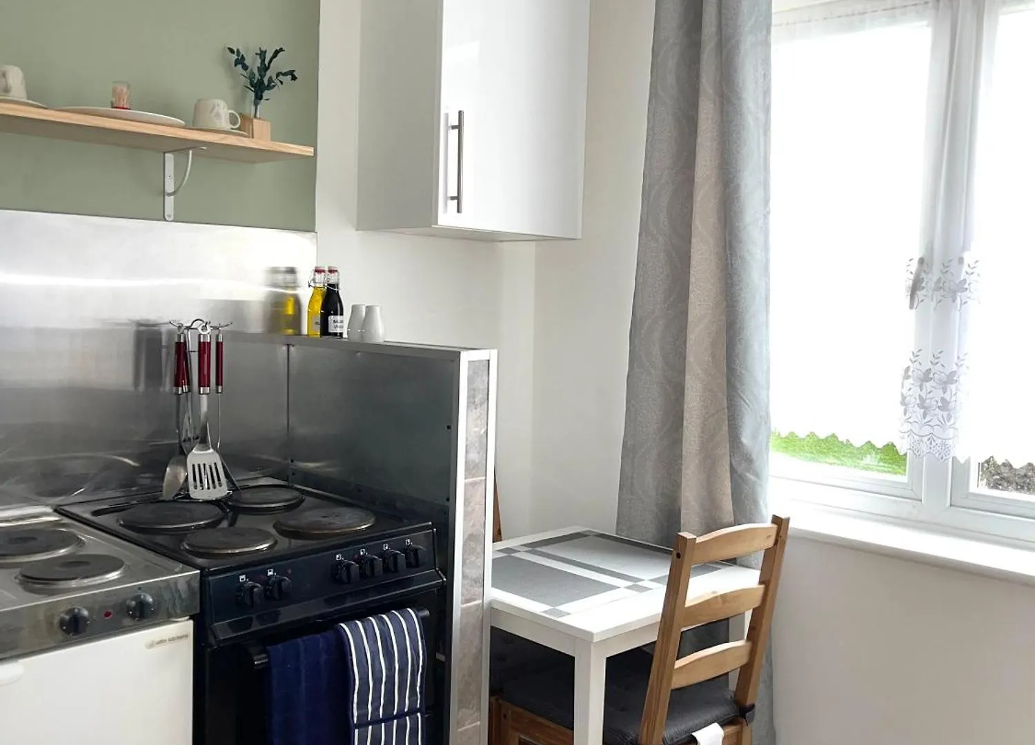 Norwich Apartment - Cosy & Comfortable 1 Bedroom Goodmayes
